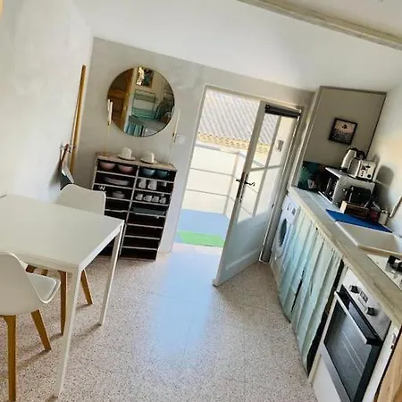 Les Logis De La Combette 2 Personnes Apartment *